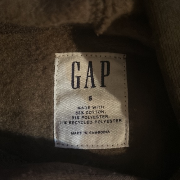 Gap Camo Sweatshirt - Picture 3 of 3